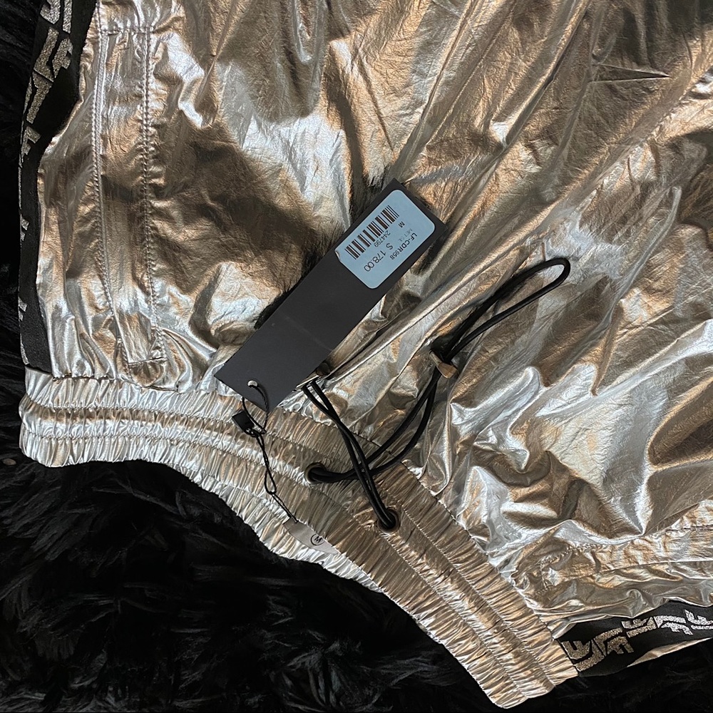 LF the brand- metallic jumpsuit - Picture 4 of 4
